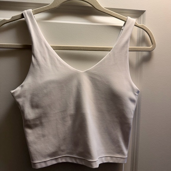 Athleta Tops - Athleta Transcend v-neck crop top